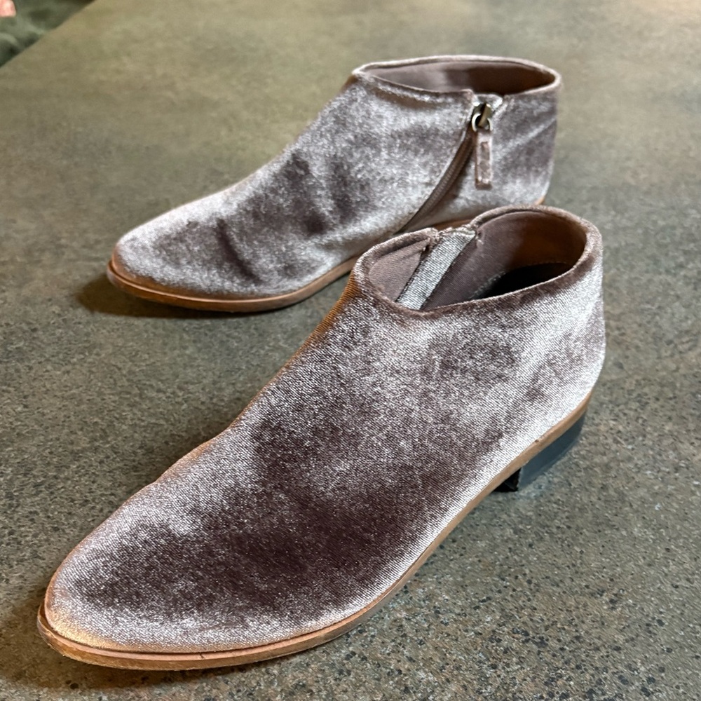 Velvet Ankle Boots in Silvered Dusty Plum, size 7.5
